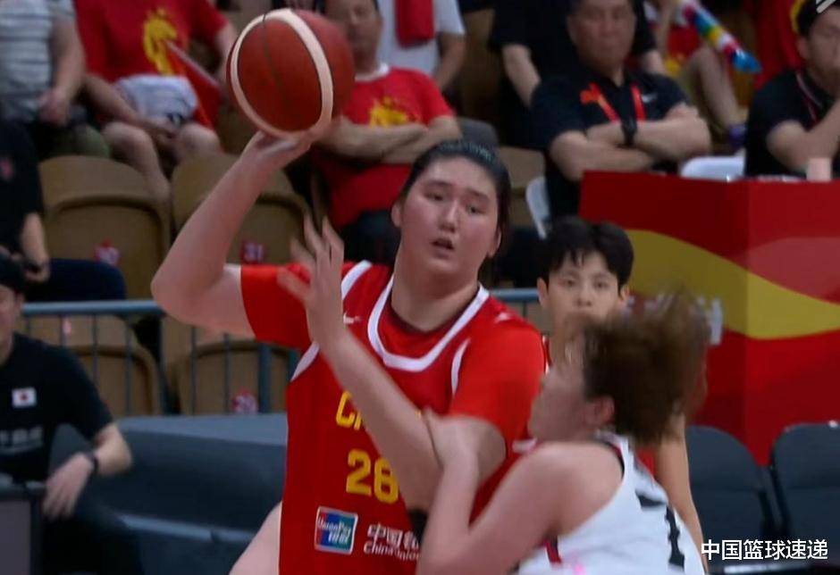 关于杨舒予的进攻内容丰富，空切和快攻位置感都很优秀的信息